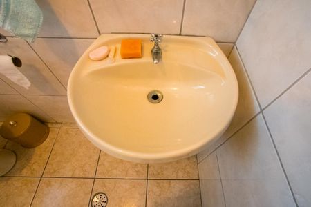 Apartamento à venda com 85m², 2 quartos e 2 vagasBanheiro social