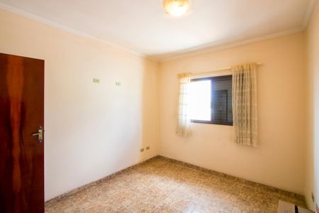 Apartamento à venda com 85m², 2 quartos e 2 vagasQuarto 2