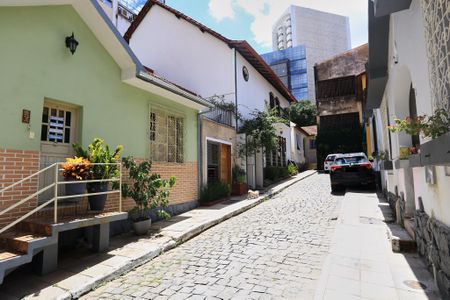Casa de condomínio à venda com 153m², 3 quartos e 2 vagasÁrea externa