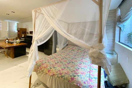 Casa à venda com 153m², 3 quartos e 2 vagas Casa à venda com 153m², 3 quartos e 2 vagasQuarto