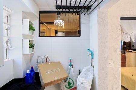 Casa de condomínio à venda com 153m², 3 quartos e 2 vagasÁrea de Serviço