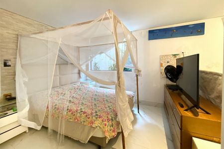 Casa à venda com 153m², 3 quartos e 2 vagas Casa à venda com 153m², 3 quartos e 2 vagasQuarto