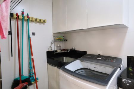 Casa de condomínio à venda com 153m², 3 quartos e 2 vagasÁrea de Serviço