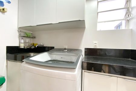 Casa à venda com 153m², 3 quartos e 2 vagas Casa à venda com 153m², 3 quartos e 2 vagasÁrea de Serviço