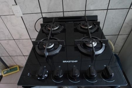 Apartamento à venda com 100m², 2 quartos e sem vagaFogão