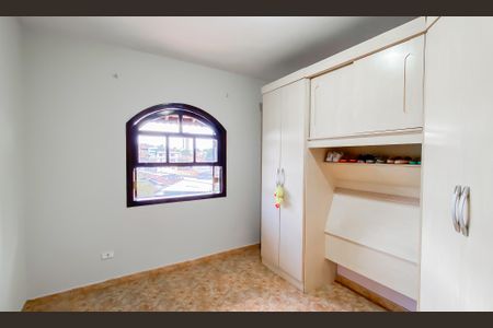 Casa à venda com 150m², 3 quartos e 4 vagas Casa à venda com 150m², 3 quartos e 4 vagasQuarto 2