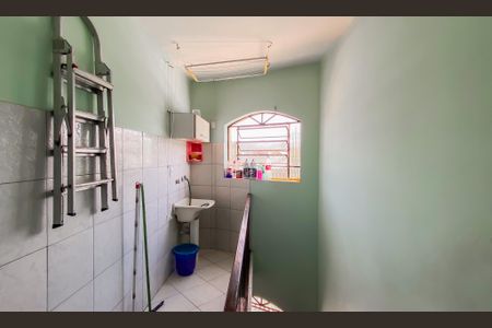 Casa à venda com 150m², 3 quartos e 4 vagas Casa à venda com 150m², 3 quartos e 4 vagasÁrea de Serviço