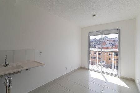 Sala/Cozinha/Área de Serviço  de apartamento para alugar com 2 quartos, 35m² em Itaquera, São Paulo