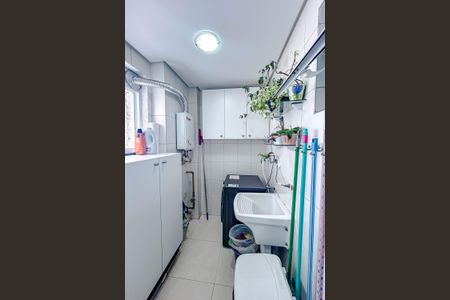 Apartamento à venda com 67m², 2 quartos e 2 vagasÁrea de Serviço