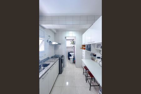 Apartamento à venda com 67m², 2 quartos e 2 vagasCozinha