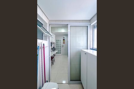 Apartamento à venda com 67m², 2 quartos e 2 vagasÁrea de Serviço