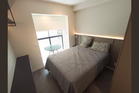 Kitnet/Studio à venda com 1 quarto, 30m² em Mirandópolis, São Paulo