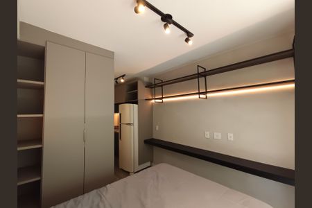 Kitnet/Studio à venda com 1 quarto, 30m² em Mirandópolis, São Paulo