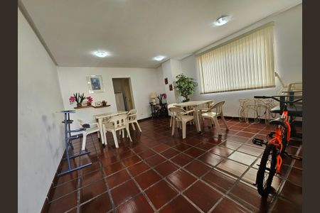 Apartamento à venda com 50m², 1 quarto e 1 vaga Apartamento à venda com 50m², 1 quarto e 1 vagaÁrea comum - Salão de festas
