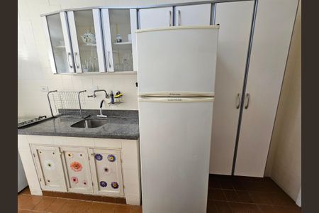 Apartamento à venda com 50m², 1 quarto e 1 vaga Apartamento à venda com 50m², 1 quarto e 1 vagaCozinha - Armários