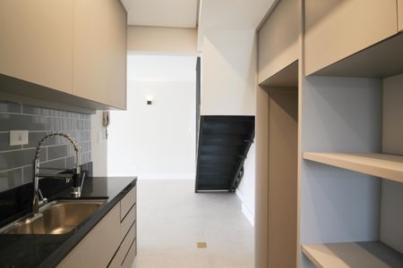 Apartamento para alugar com 140m², 2 quartos e 2 vagasCozinha