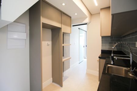 Apartamento para alugar com 140m², 2 quartos e 2 vagasCozinha