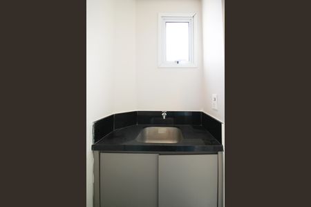 Apartamento para alugar com 140m², 2 quartos e 2 vagasBanheiro de serviço