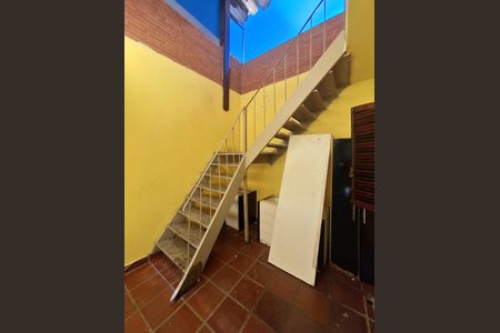 Casa à venda com 374m², 2 quartos e 1 vaga Casa à venda com 374m², 2 quartos e 1 vagaÁrea de Serviço