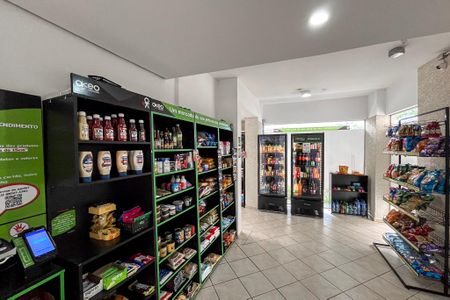 Apartamento à venda com 54m², 2 quartos e 2 vagas Apartamento à venda com 54m², 2 quartos e 2 vagasMercado