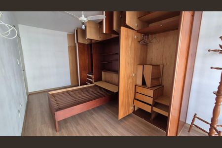 Apartamento para alugar com 1 quarto, 49m² em Kobrasol, São José