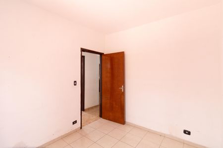 Casa para alugar com 120m², 2 quartos e 2 vagasQuarto 2