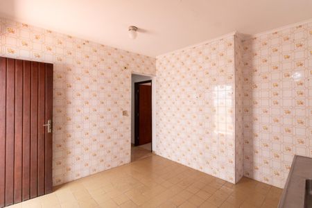 Casa para alugar com 120m², 2 quartos e 2 vagasCozinha