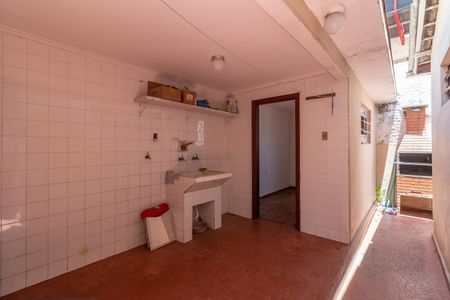 Casa para alugar com 120m², 2 quartos e 2 vagasÁrea de Serviço