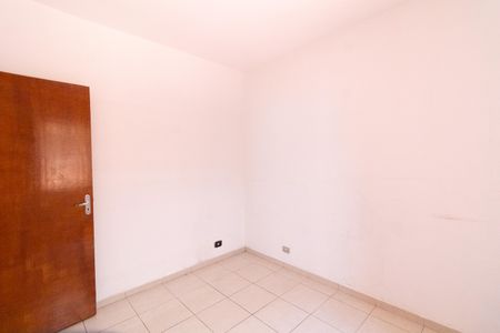Casa para alugar com 120m², 2 quartos e 2 vagasQuarto 2