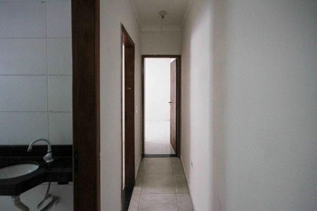 Corredor de apartamento para alugar com 2 quartos, 42m² em Jardim Santa Adelia, São Paulo