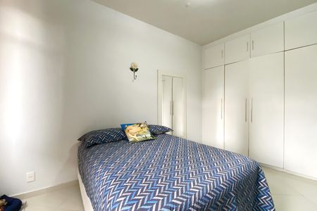 Apartamento à venda com 77m², 2 quartos e sem vagaQuarto 2