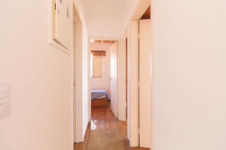 Corredor de apartamento para alugar com 3 quartos, 71m² em Ipiranga, São Paulo