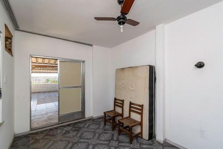 Apartamento à venda com 200m², 3 quartos e 1 vagaQuarto 2
