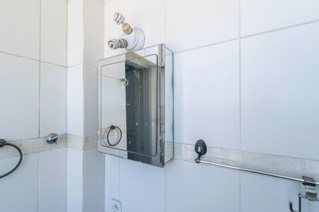 Apartamento à venda com 200m², 3 quartos e 1 vagaBanheiro da Suíte