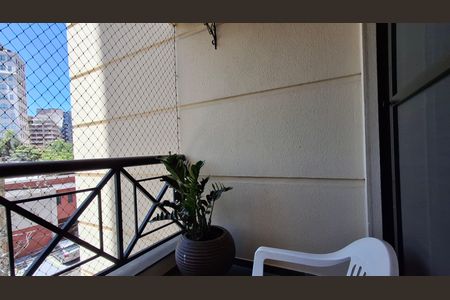 Apartamento para alugar com 78m², 3 quartos e 1 vagaVaranda