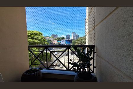 Varanda de apartamento para alugar com 3 quartos, 78m² em Cambuí, Campinas