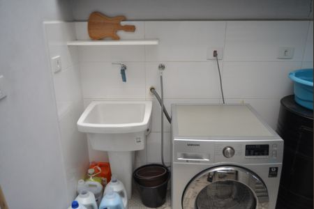 Casa à venda com 120m², 2 quartos e 2 vagasÁrea de Serviço