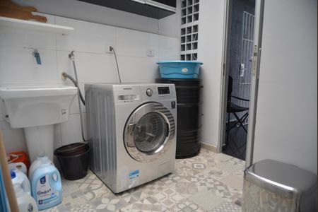 Casa à venda com 120m², 2 quartos e 2 vagasÁrea de Serviço