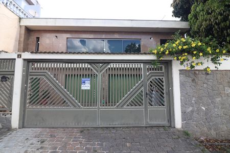 Casa à venda com 600m², 3 quartos e 4 vagasFachada