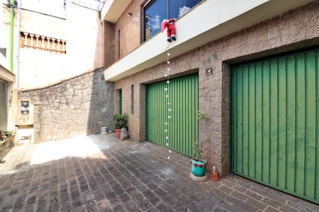 Casa à venda com 600m², 3 quartos e 4 vagasÁrea comum