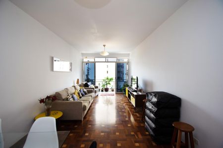 Apartamento à venda com 107m², 2 quartos e 1 vagaSala