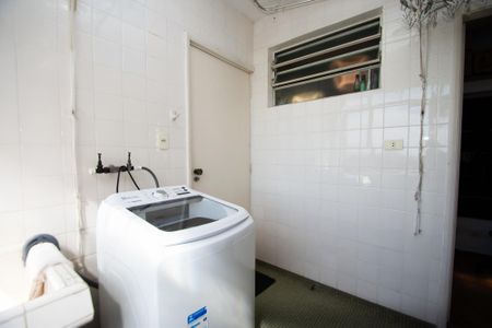 Apartamento à venda com 107m², 2 quartos e 1 vagalavanderia