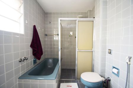 Apartamento à venda com 107m², 2 quartos e 1 vagabanheiro quarto 2