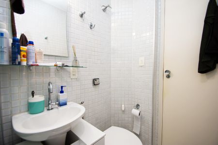 Apartamento à venda com 107m², 2 quartos e 1 vagabanheiro