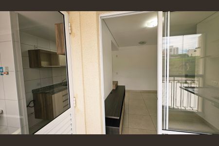 Varanda de apartamento à venda com 2 quartos, 56m² em Jardim Ermida I, Jundiaí