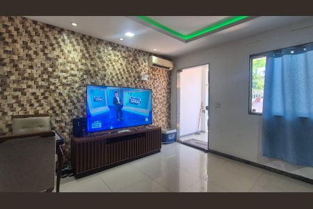 Sala  de casa à venda com 2 quartos, 70m² em Vargem Grande, Rio de Janeiro