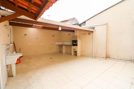 Casa para alugar com 90m², 3 quartos e 2 vagas