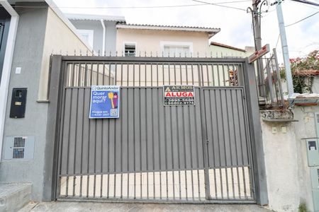 Casa para alugar com 90m², 3 quartos e 2 vagas