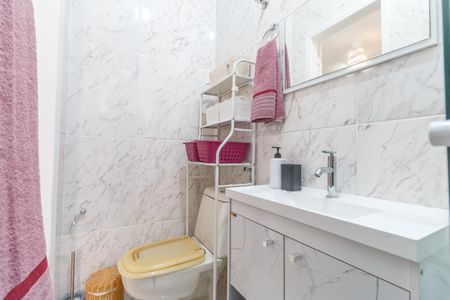 Apartamento para alugar com 31m², 1 quarto e sem vaga Apartamento para alugar com 31m², 1 quarto e sem vagaBanheiro