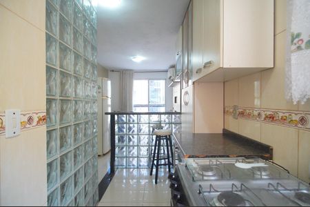 Apartamento para alugar com 45m², 2 quartos e 1 vagaCozinhafach